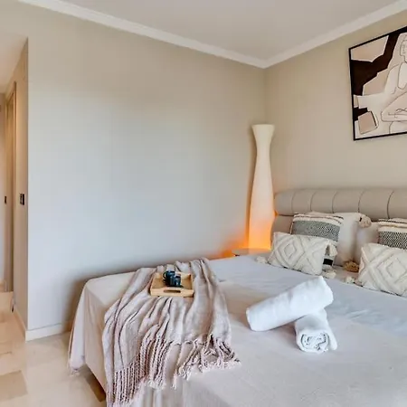 The Diamond Of Banus With Seaviews Apartment